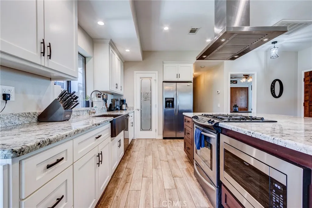 Additional image 9 of 10163 Ponderosa Rd, Pinon Hills, CA 92372