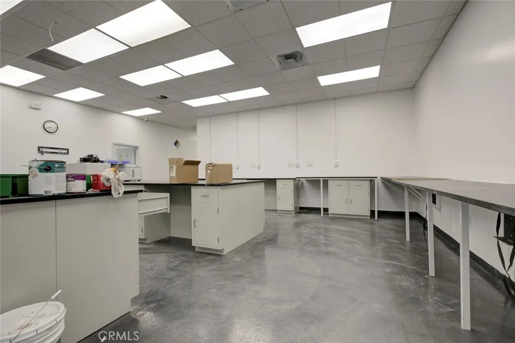 Additional image 37 of 18417 Bryant Street, Northridge, CA 91325