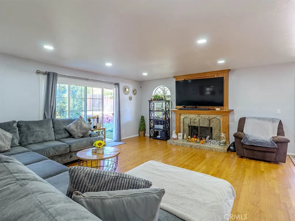 Additional image 38 of 2033 N Diamond St, Orange, CA 92867