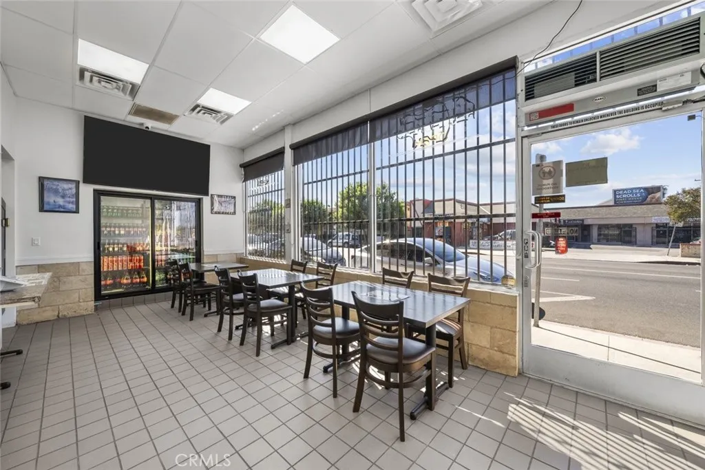 Additional image 39 of 12061 Strathern Street, North Hollywood, CA 91605