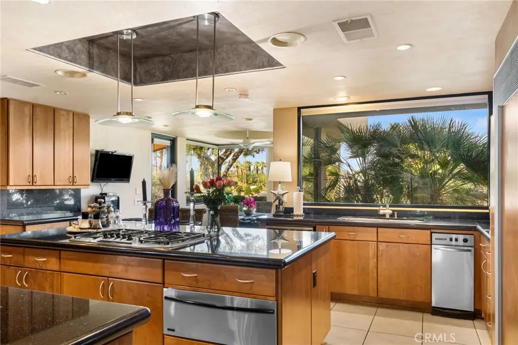 Additional image 90 of 73497 Mariposa Dr, Palm Desert, CA 92260