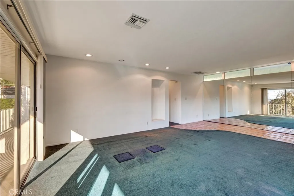 Additional image 15 of 3219 Tareco, Los Angeles, CA 90068