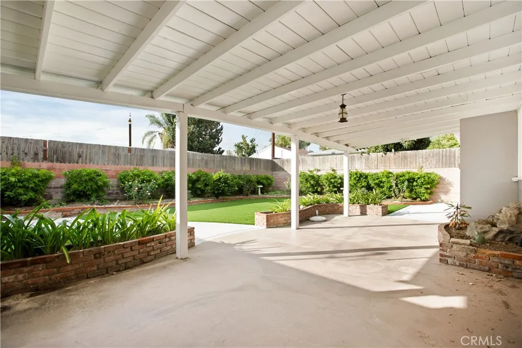 Additional image 8 of 924 W E, Ontario, CA 91762