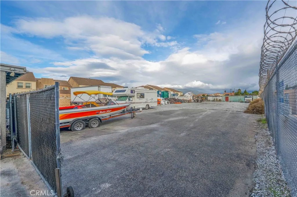 Additional image 43 of 17606 Arrow Blvd, Fontana, CA 92335