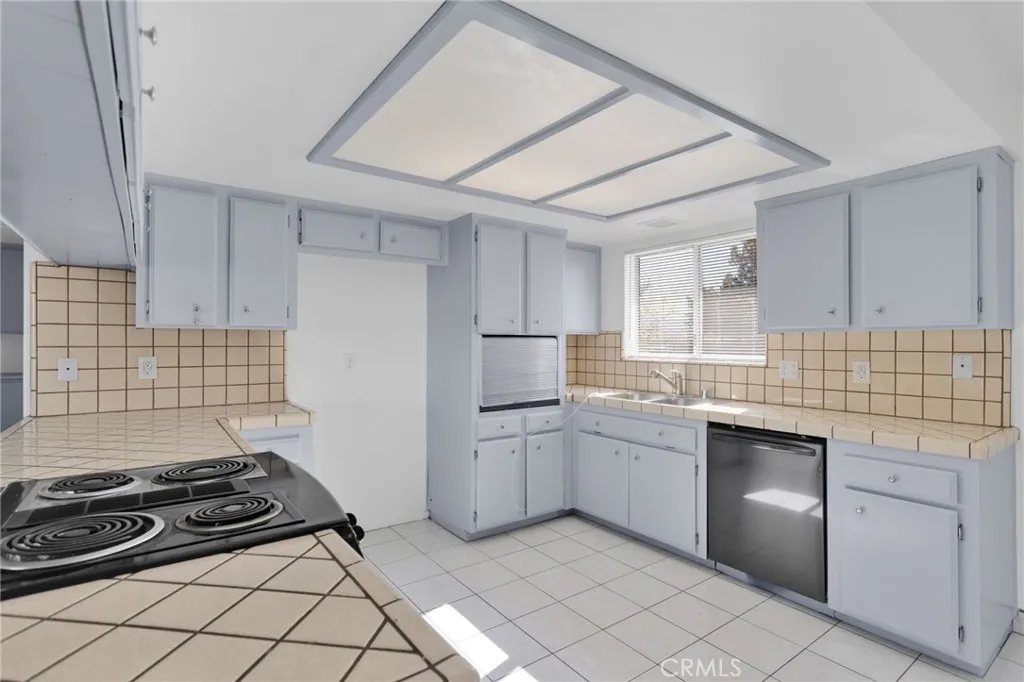 Additional image 18 of 16757 Danbury Ave, Hesperia, CA 92345