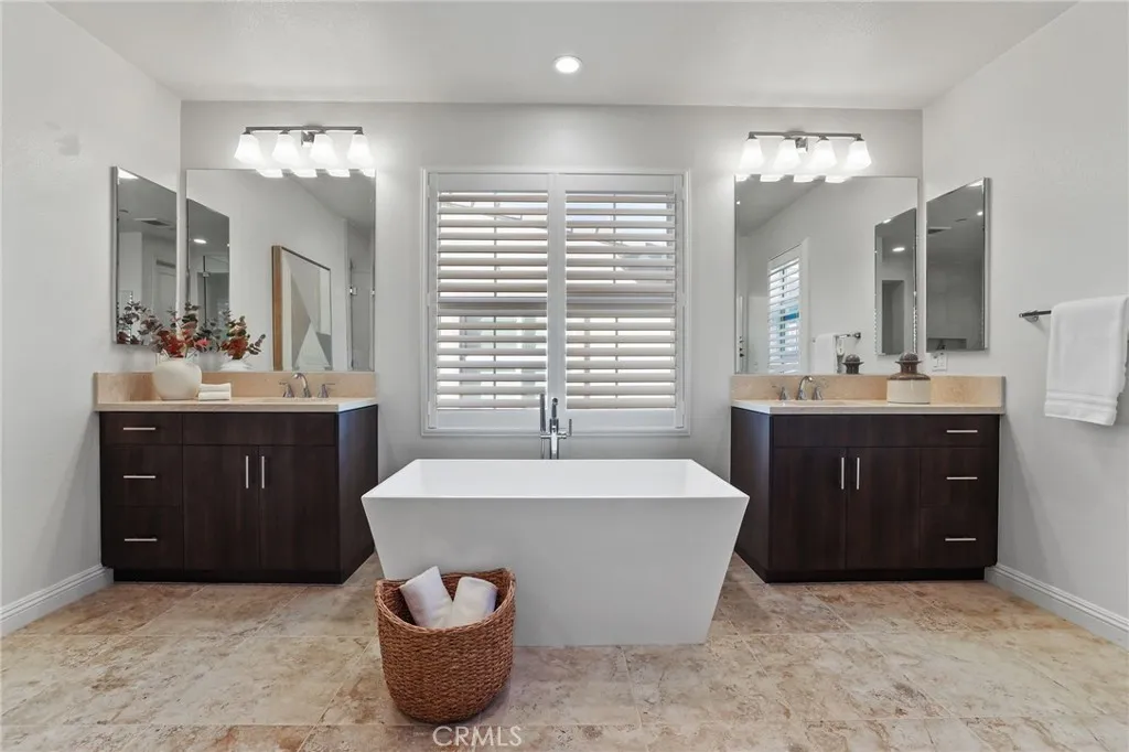 Additional image 42 of 5567 Heritage Oak Dr, Lake Forest, CA 92679