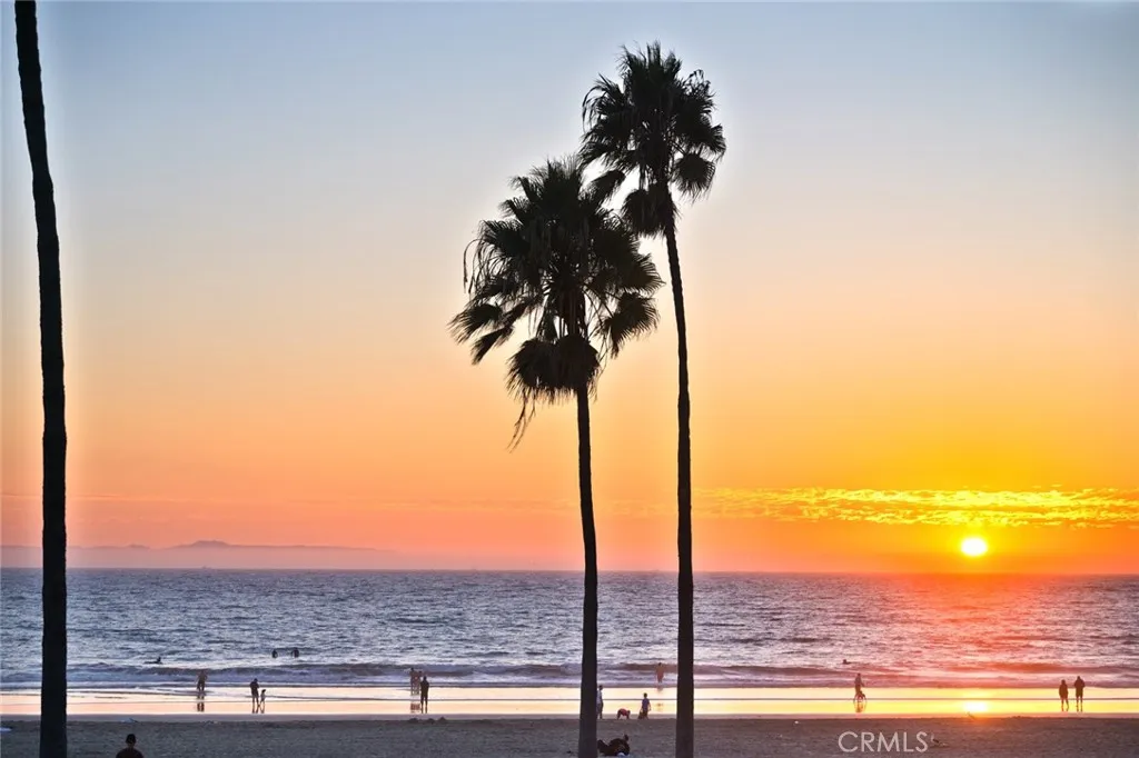 Additional image 39 of 2212 W Oceanfront, Newport Beach, CA 92663