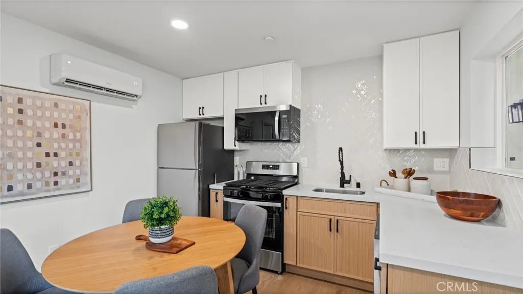 Additional image 67 of 1820 Bancroft Street, San Diego, CA 92102