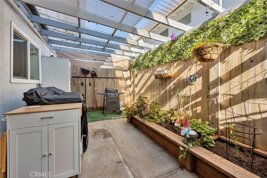 Additional image 41 of 313 N Acacia #C Ave, Fullerton, CA 92831