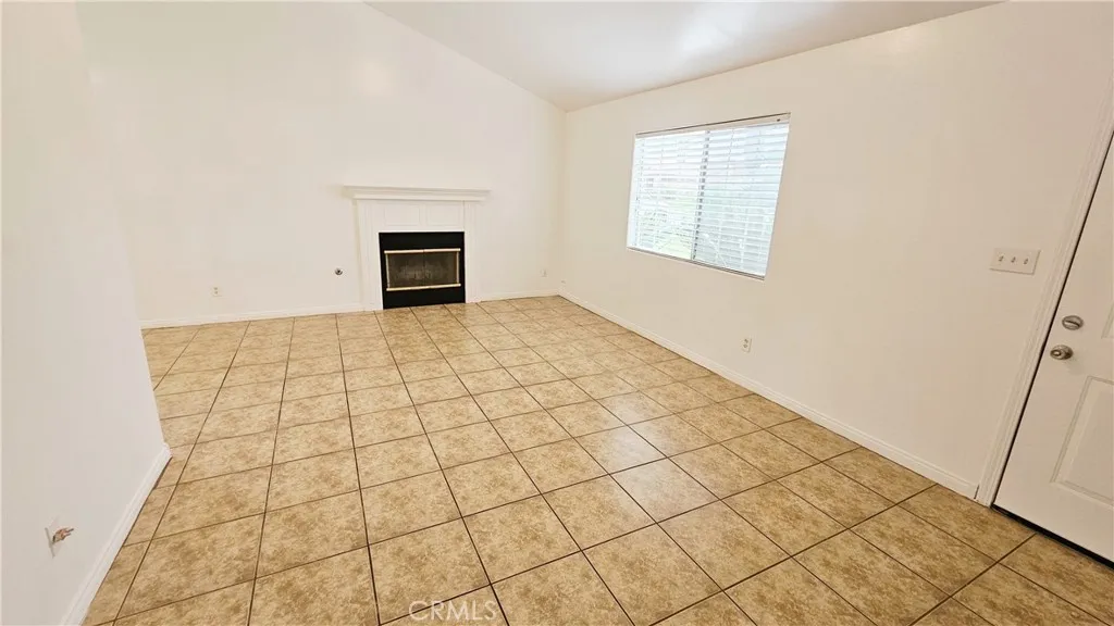 Additional image 87 of 5020 Trabuco Canyon Dr, Bakersfield, CA 93307
