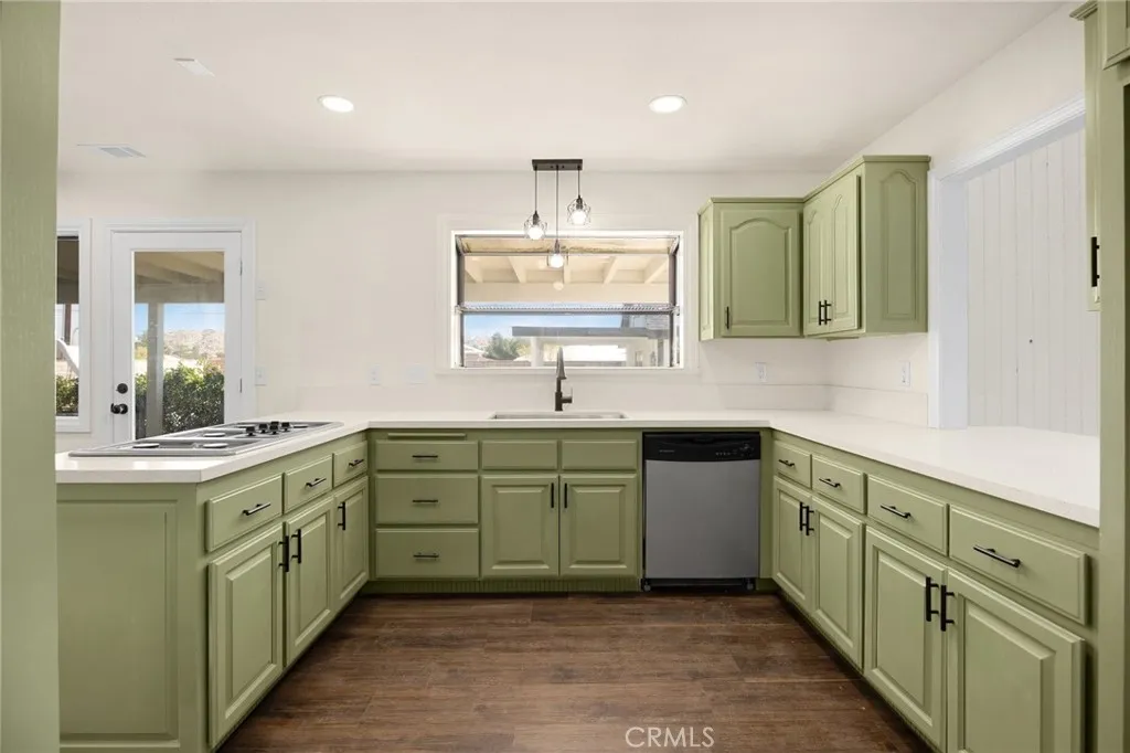 Additional image 9 of 14287 Bochee Rd, Apple Valley, CA 92307