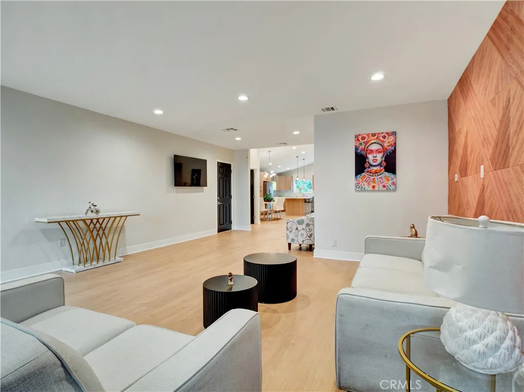 Additional image 38 of 17961 Martha Street, Encino, CA 91316