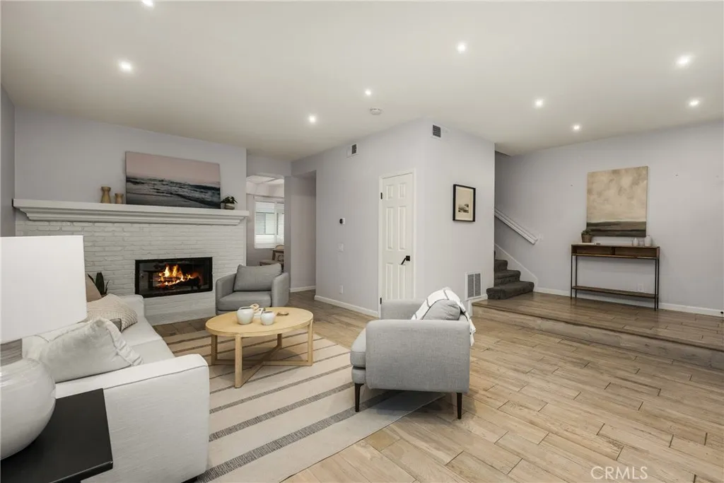 Additional image 71 of 19451 Pompano Ln Unit 104, Huntington Beach, CA 92648