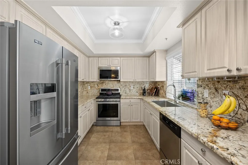 Additional image 12 of 101 S Verdugo Road Unit E, Glendale, CA 91205