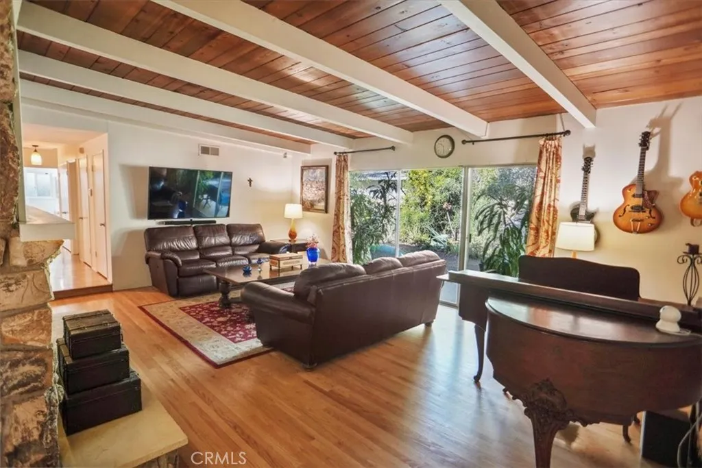 Additional image 23 of 8636 Delco Ave, Winnetka, CA 91306