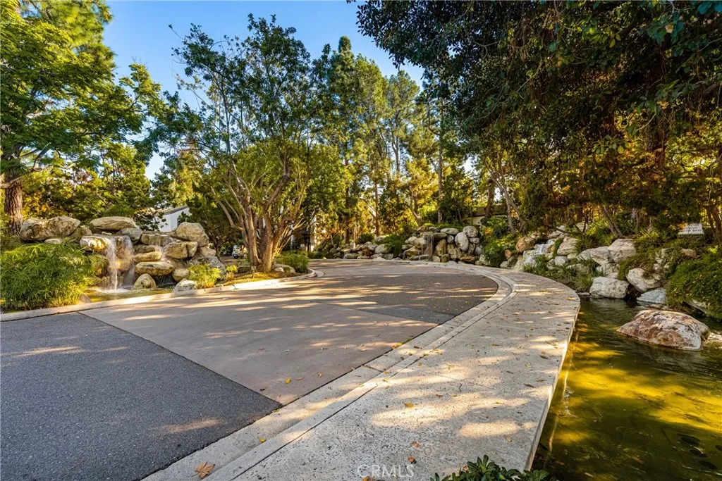 Additional image 88 of 2542 W MacArthur Boulevard Unit 143, Santa Ana, CA 92704