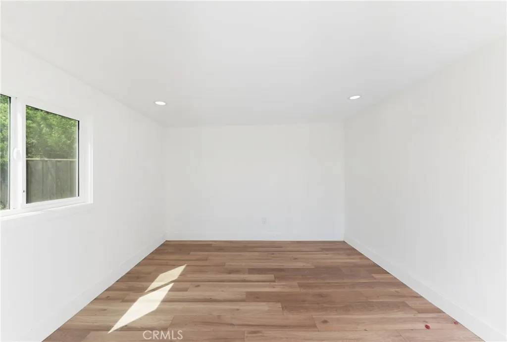 Additional image 35 of 8909 S 5th Avenue, Inglewood, CA 90305