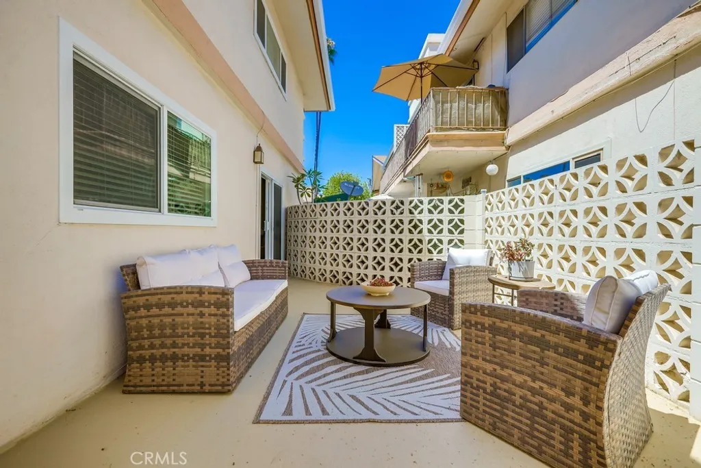 1354 Shadow Lane Unit 102, Fullerton, CA 92831