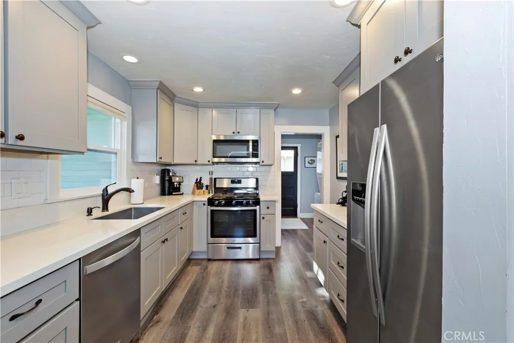 Additional image 15 of 313 N 8th Ave, Upland, CA 91786