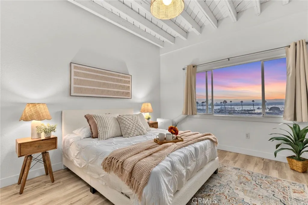 Additional image 17 of 941 W Hawthorn St Unit 9, San Diego, CA 92101