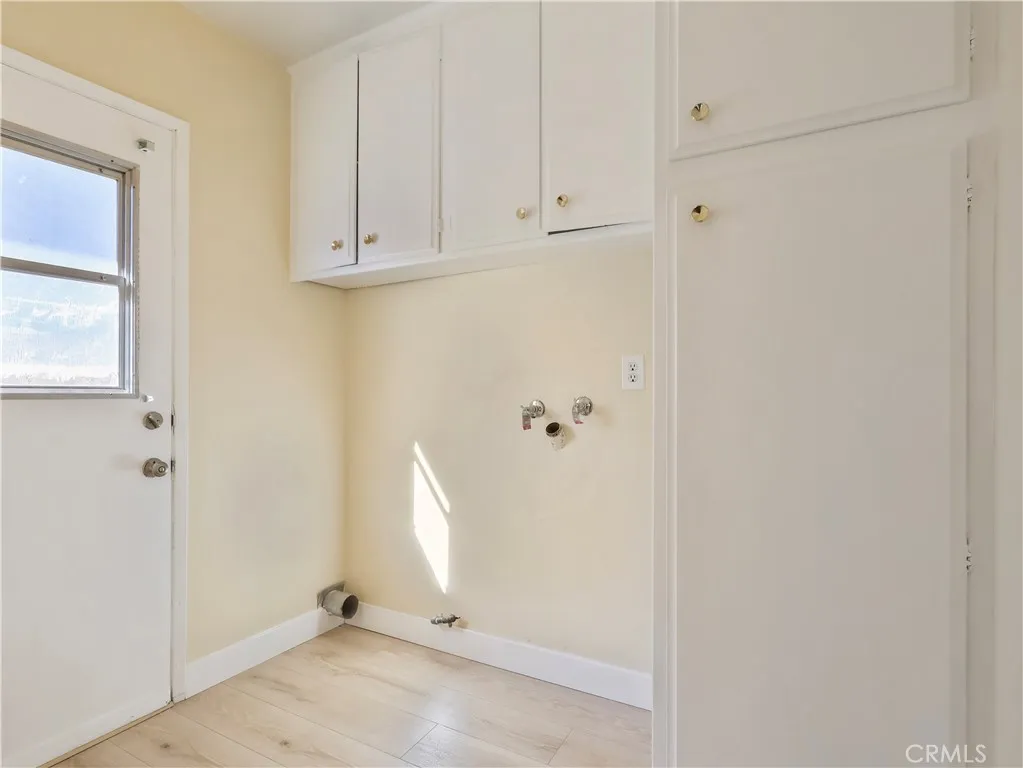 Additional image 67 of 15354 Runnymede Street, Van Nuys, CA 91406