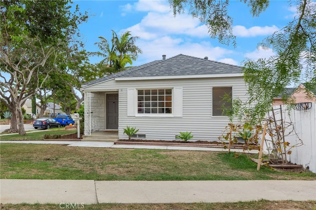 Additional image 33 of 3910 E De Ora Way, Long Beach, CA 90815