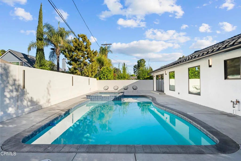 Additional image 90 of 14145 Weddington Street, Los Angeles, CA 91401