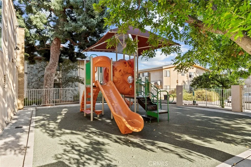 Additional image 34 of 8031 Canby Ave Unit 4, Reseda, CA 91335