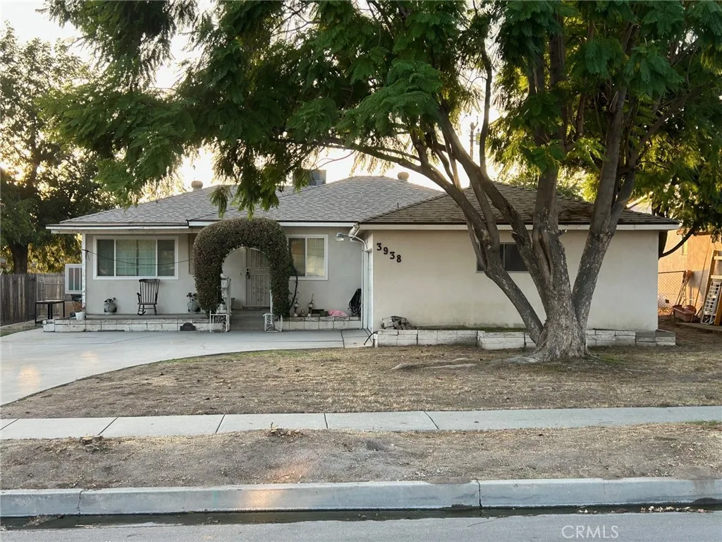 3938 Conejo Dr, San Bernardino, CA 92404