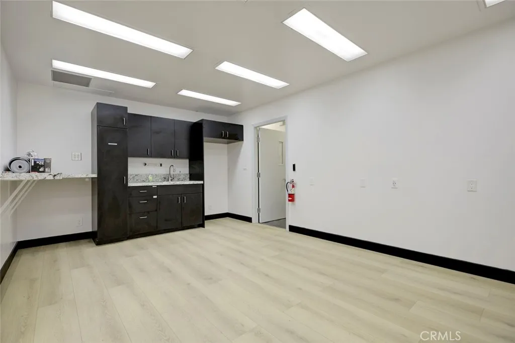 Additional image 15 of 18417 Bryant Street, Northridge, CA 91325