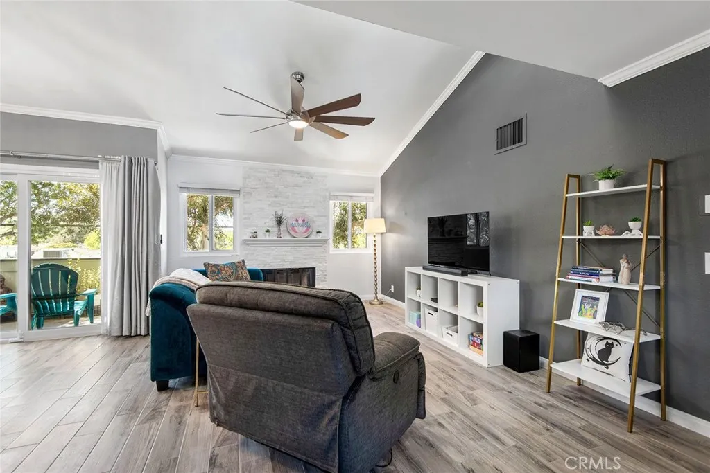 Additional image 29 of 6458 Twin Circle Lane 3, Simi Valley, CA 93063