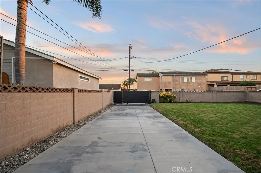 Additional image 33 of 5082 Edinger Ave, Huntington Beach, CA 92649