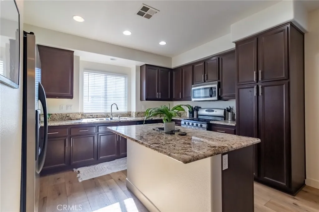 Additional image 40 of 22331 Blue Lupine Cir, Grand Terrace, CA 92313