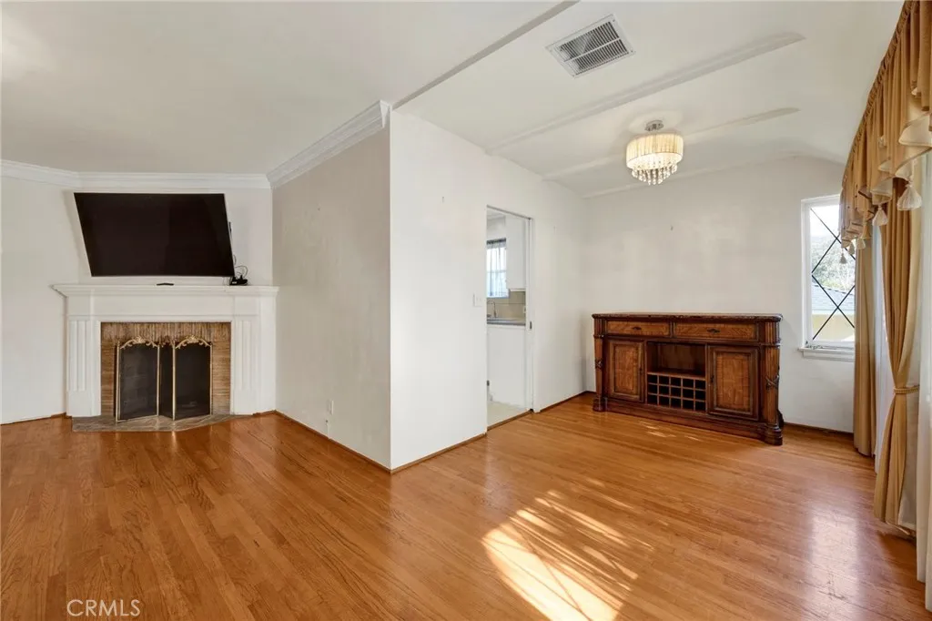 Additional image 8 of 1605 Santa Rosa Ave, Glendale, CA 91208