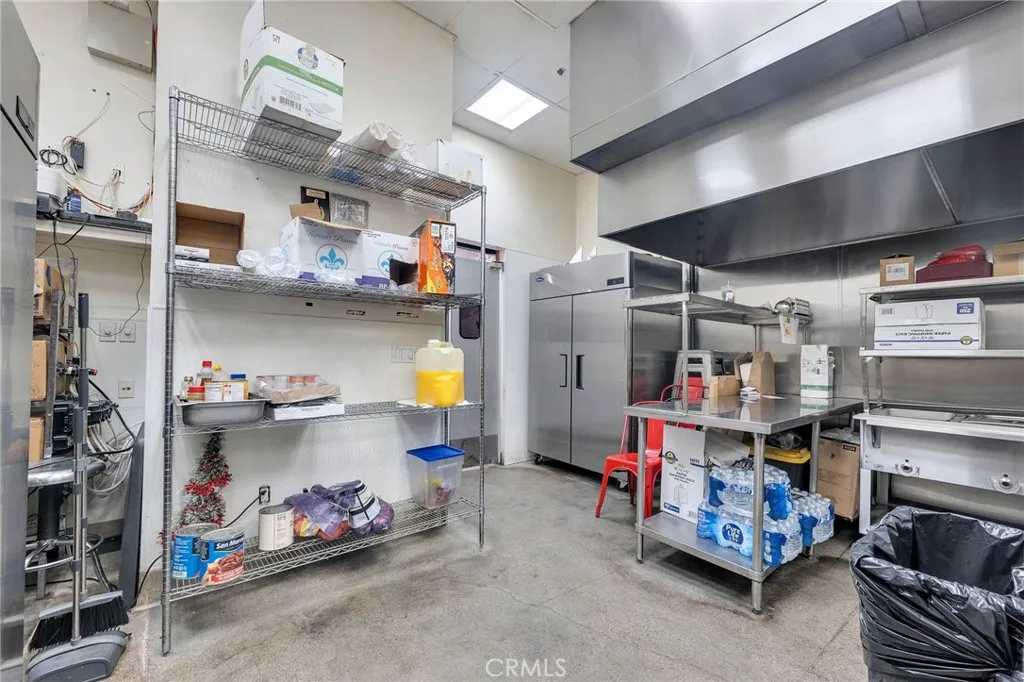 Additional image 9 of 1360 E Colorado Street Unit A, Glendale, CA 91205