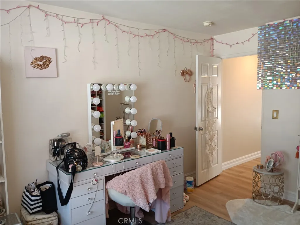 Additional image 40 of 335 W Summerfield Cir, Anaheim, CA 92802