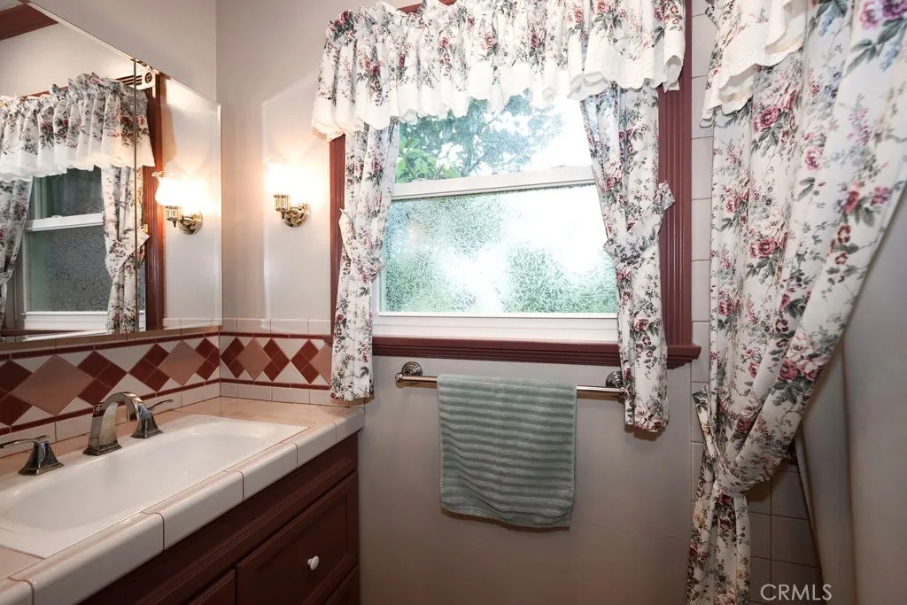 Additional image 45 of 8621 Winnetka, Winnetka, CA 91306