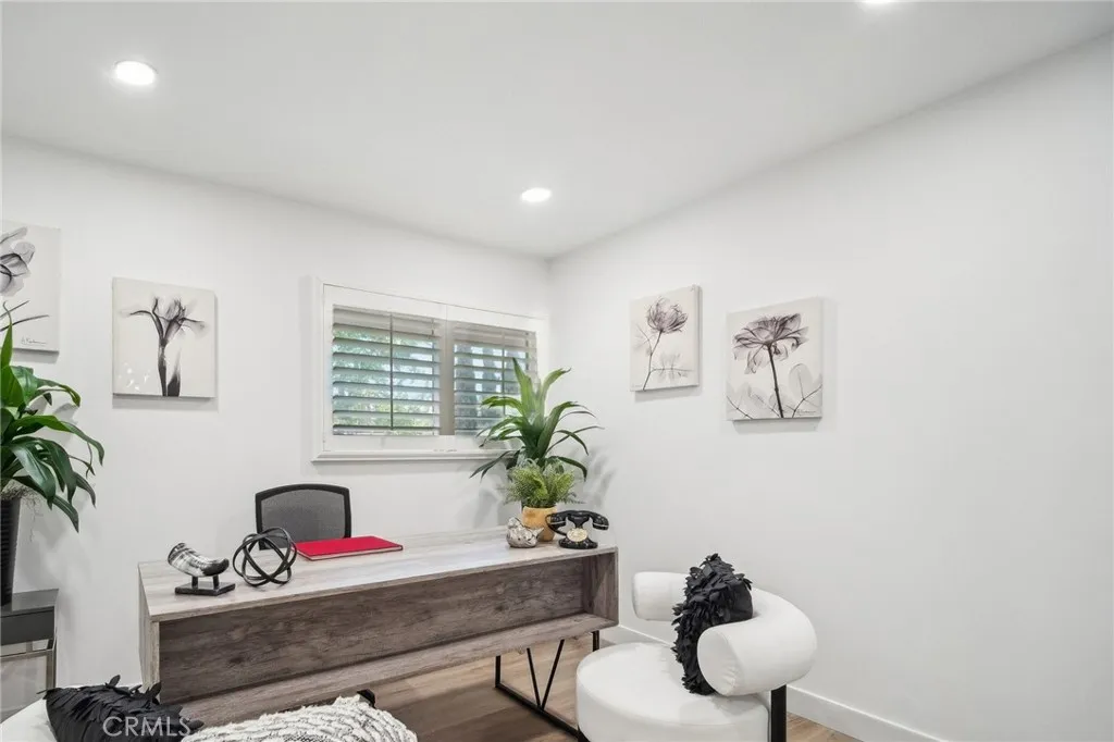 Additional image 85 of 19040 Celtic Street, Porter Ranch, CA 91326