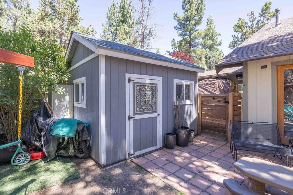 Additional image 82 of 945 Tinker Bell Avenue, Big Bear City, CA 92314