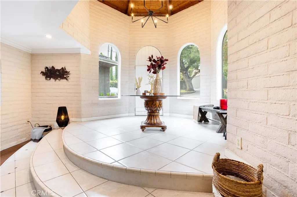 Additional image 4 of 1076 Norumbega Dr, Monrovia, CA 91016