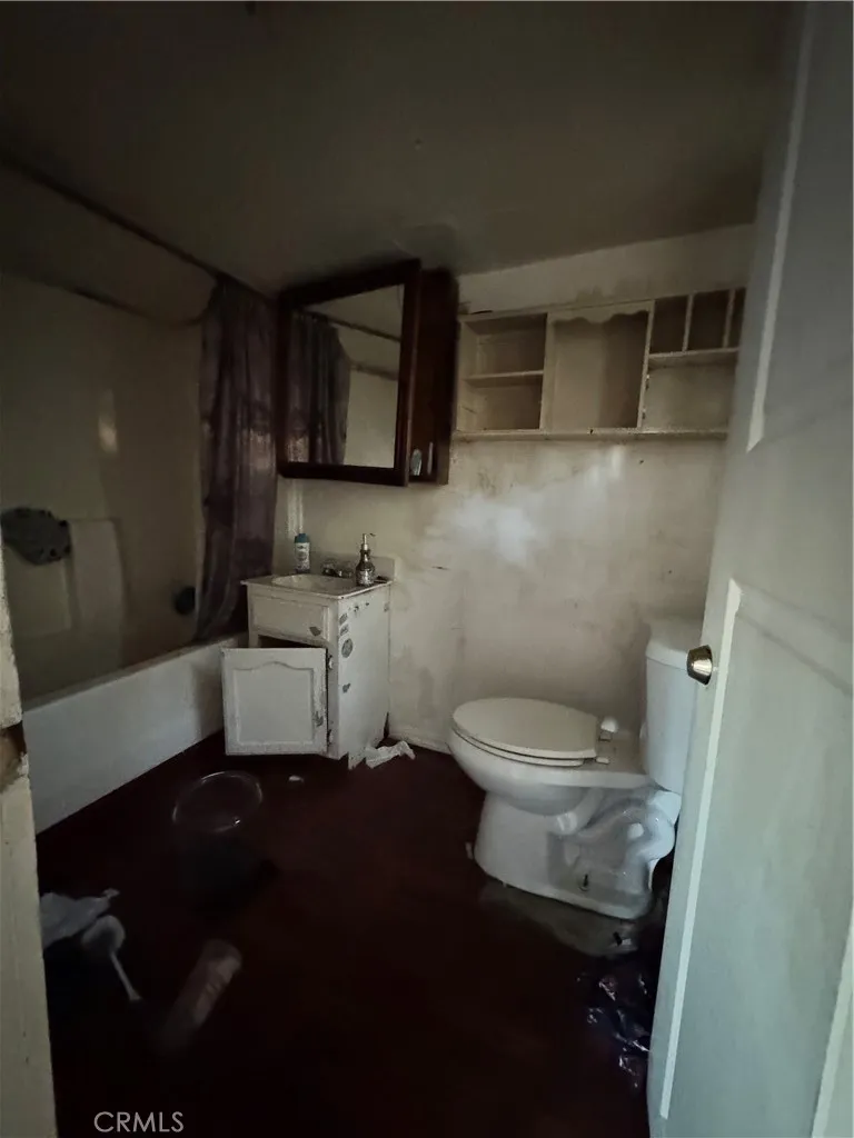 Additional image 37 of 13300 S Largo Avenue, Compton, CA 90222