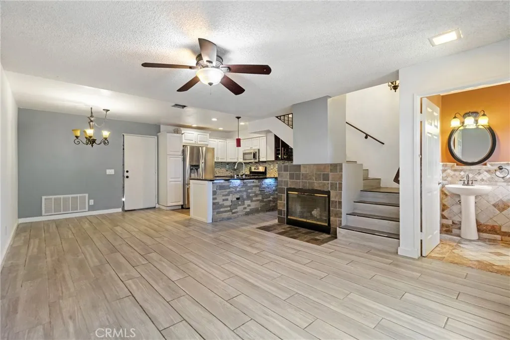 Additional image 5 of 12411 Osborne St Unit 2, Pacoima, CA 91331