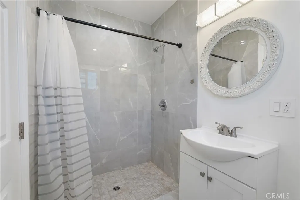 Additional image 22 of 12317 Roscoe, Sun Valley, CA 91352