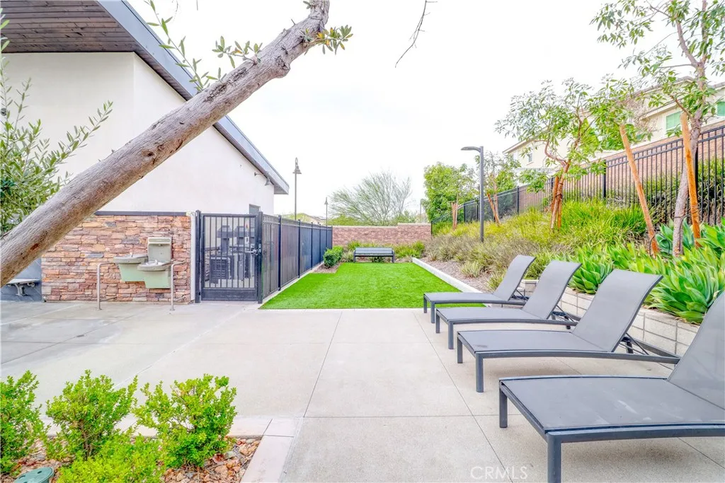 Additional image 40 of 16540 Wyndham Lane Unit 10, Fontana, CA 92336