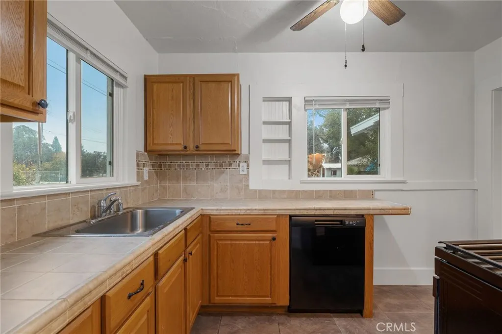 Additional image 16 of 531 Quincy Street, Bakersfield, CA 93305