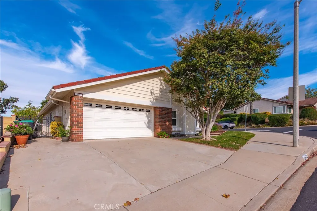 Additional image 3 of 13693 Bear Valley Road, Moorpark, CA 93021
