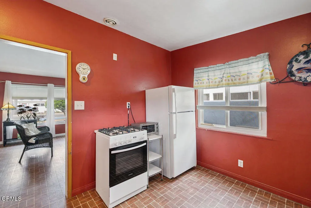 Additional image 42 of 2867 Pierpont Boulevard, Ventura, CA 93001