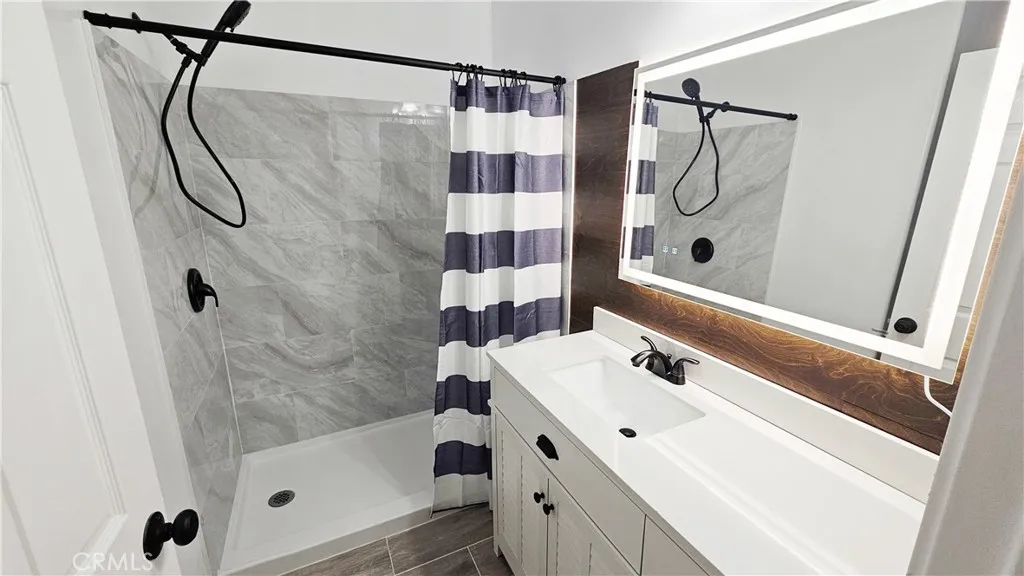 Additional image 45 of 5020 Trabuco Canyon Dr, Bakersfield, CA 93307