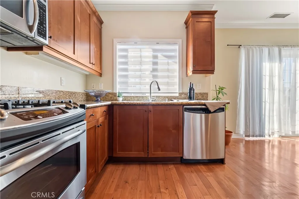 Additional image 34 of 1021 Cravens Ave Unit 9, Torrance, CA 90501