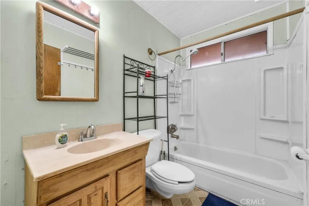 Additional image 8 of 1104 Wendy Ave, Big Bear City, CA 92314